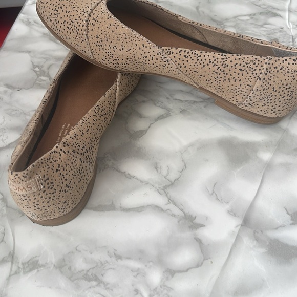 TOMS Women's Jutti Neat Ballet Flats - Picture 9 of 10